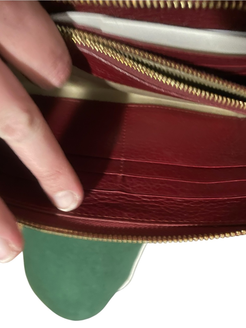 Chloé Burgundy Leather Bobbie Bow Zip-Around Wallet - Authenticated COA - Picture 10 of 12